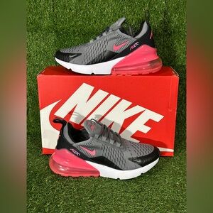 NIKE AIR MAX 270 GS , SIZES 5Y BIG KIDS , GREY/ BLACK/ WHITE/ HYPER PINK